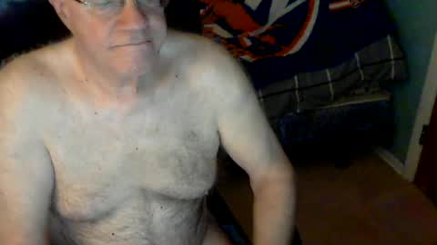 Snapshot of islesman22 chatting on 11, 7, 2026 islesman22 online show from 11, 7, 2026