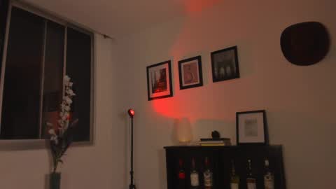 Julyane online show from 17, 2, 2025