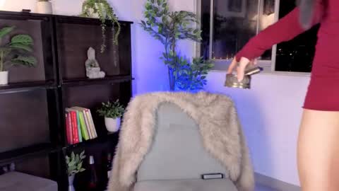 Julyane online show from 14, 2, 2026