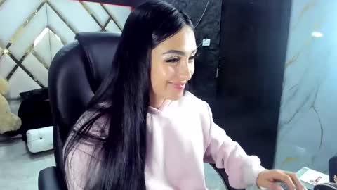 Snapshot of issabela_mackey_ chatting on 27, 11, 2025 issabela_mackey_ online show from 27, 11, 2025