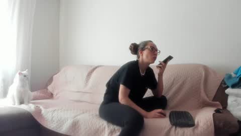 Snapshot of issabelle_69 chatting on 15, 7, 2026 Issabelle online show from 15, 7, 2026