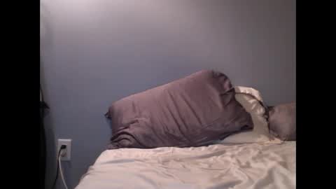 Snapshot of issalooker chatting on 8, 12, 2024 Marshall online show from 8, 12, 2024