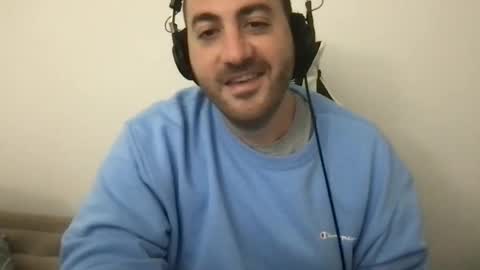 Valentino online show from 2, 1, 2025