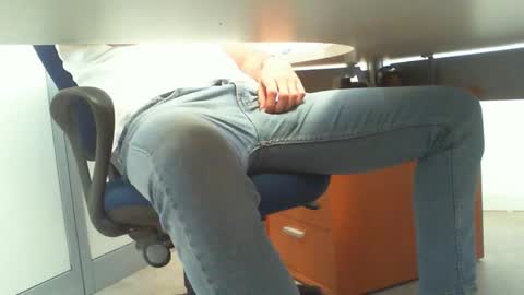 Snapshot of italiansirforyou chatting on 11, 9, 2025 Alex online show from 11, 9, 2025