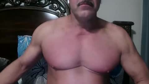 Snapshot of italianstud43 chatting on 25, 2, 2026 Hot Italian online show from 25, 2, 2026