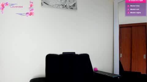 Snapshot of its__angelica_ chatting on 25, 2, 2025 Angelica online show from 25, 2, 2025