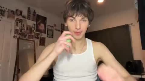 Snapshot of its_rowan chatting on 12, 11, 2025 Rowan online show from 12, 11, 2025