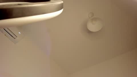 Isabella online show from 22, 12, 2025