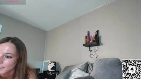 Snapshot of itscocoblaze chatting on 28, 4, 2026 CoCo Blaze online show from 28, 4, 2026