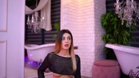 Snapshot of itsivylicious chatting on 9, 2, 2026 itsivylicious online show from 9, 2, 2026