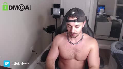 Snapshot of itslukiepooh chatting on 11, 1, 2026 Itslukiepooh online show from 11, 1, 2026