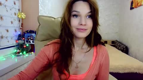 Snapshot of itslunaday chatting on 4, 12, 2024 itslunaday online show from 4, 12, 2024