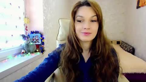 Snapshot of itslunaday chatting on 14, 12, 2024 itslunaday online show from 14, 12, 2024
