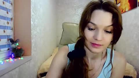 Snapshot of itslunaday chatting on 17, 1, 2025 itslunaday online show from 17, 1, 2025
