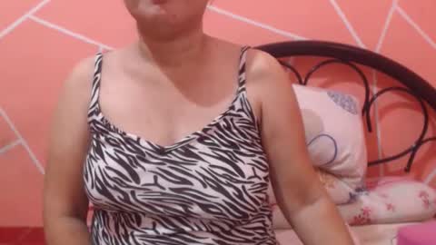 Snapshot of itsme_kitty chatting on 14, 6, 2026 Kitty online show from 14, 6, 2026