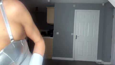 Lola online show from 14, 10, 2025