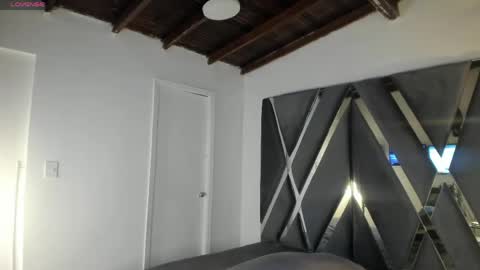 Snapshot of itsmoon_swt_ chatting on 9, 6, 2026 Moon online show from 9, 6, 2026