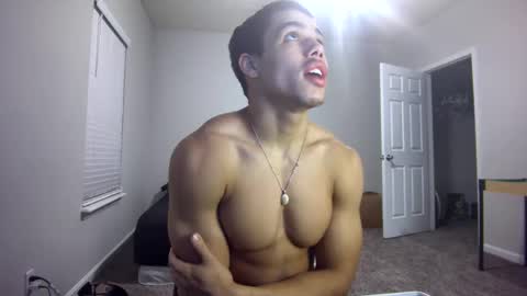 Snapshot of itstarzan chatting on 21, 12, 2024 TARZAN online show from 21, 12, 2024