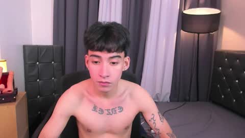Snapshot of itsyour_edzel chatting on 28, 3, 2026 itsyour_edzel online show from 28, 3, 2026