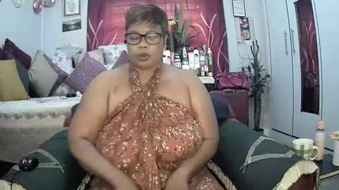 Snapshot of itumeleng74 chatting on 15, 2, 2025 itumeleng74 online show from 15, 2, 2025