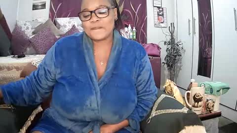 Snapshot of itumeleng74 chatting on 11, 3, 2025 itumeleng74 online show from 11, 3, 2025