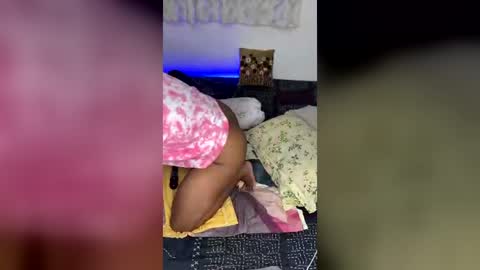 itz_amisha online show from 1, 8, 2026