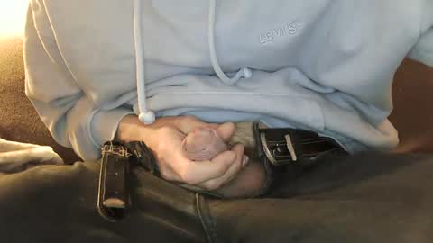 Iuuuf2 or Samel online show from 23, 2, 2025