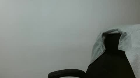 Snapshot of ivan_sexyx chatting on 2, 2, 2025 Ivan M online show from 2, 2, 2025