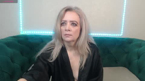 ivanacharm online show from 9, 2, 2025