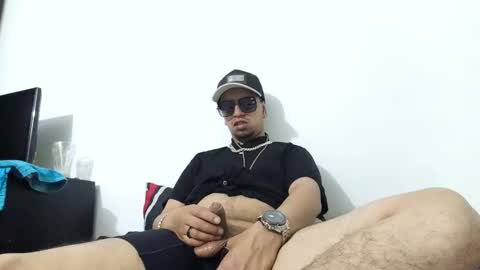 Snapshot of ivanfpc93 chatting on 11, 10, 2025 ivanfpc93 online show from 11, 10, 2025