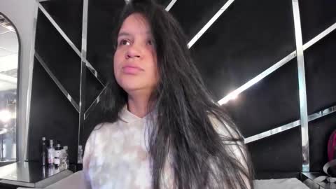 ivannaa18 online show from 2, 11, 2025