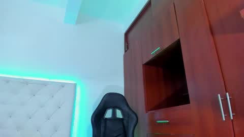 Snapshot of ivannapretyts chatting on 25, 9, 2025 ivannapretyts online show from 25, 9, 2025