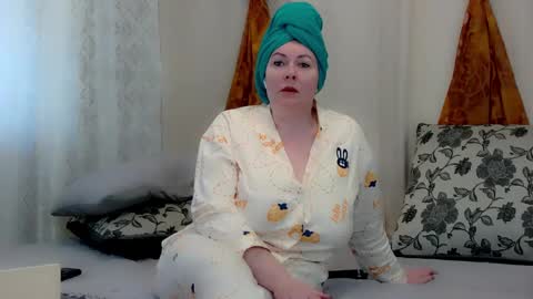 Snapshot of ivettasplash chatting on 15, 1, 2025 IrennaSplash online show from 15, 1, 2025