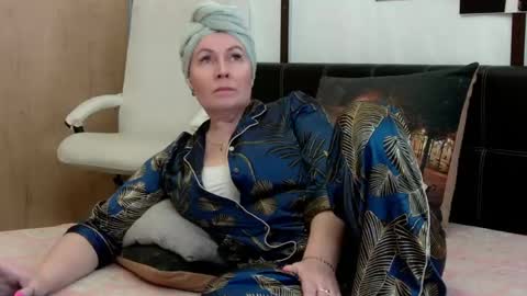 IrennaSplash online show from 25, 5, 2026