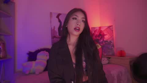 Snapshot of ivette_k chatting on 6, 11, 2025 iveet online show from 6, 11, 2025