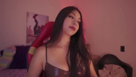 Snapshot of ivette_k chatting on 25, 11, 2025 iveet online show from 25, 11, 2025