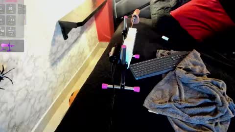 Snapshot of ivisbouncyass chatting on 21, 10, 2025 Ivis online show from 21, 10, 2025