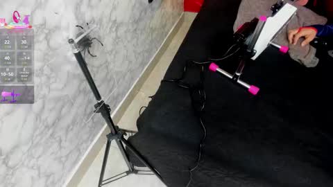 Snapshot of ivisbouncyass chatting on 30, 10, 2025 Ivis online show from 30, 10, 2025