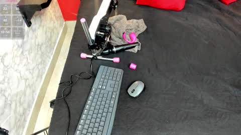 Snapshot of ivisbouncyass chatting on 29, 11, 2025 Ivis online show from 29, 11, 2025