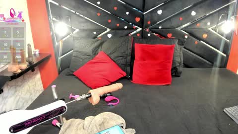 Ivis  online show from 4, 4, 2026