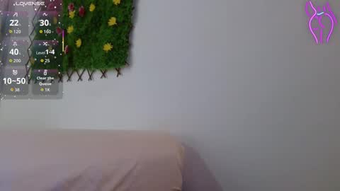 Snapshot of ivone_rose_ chatting on 4, 10, 2025 Ivon online show from 4, 10, 2025