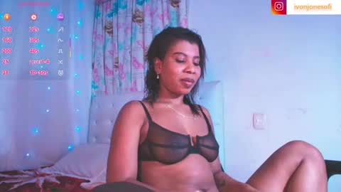  Ivon  Miss Jones  online show from 26, 11, 2025