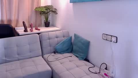 Snapshot of ivonne_hilton chatting on 24, 10, 2025 Ivonne online show from 24, 10, 2025