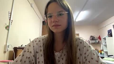 Snapshot of ivonneanagnostou chatting on 9, 7, 2026 Kate online show from 9, 7, 2026