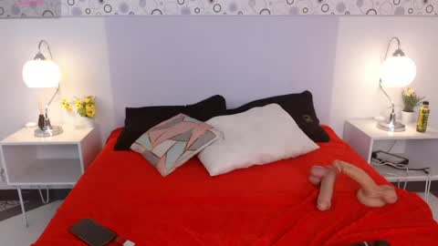 IvonnyBon online show from 14, 4, 2026