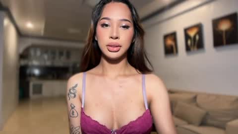 Snapshot of ivorycollins chatting on 5, 5, 2026 kirstenelsie online show from 5, 5, 2026