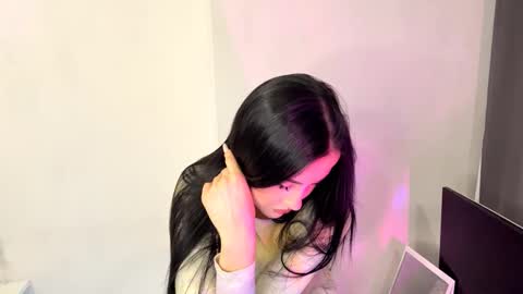 Snapshot of ivoryhochstine chatting on 14, 12, 2025 Nika online show from 14, 12, 2025