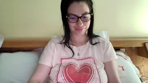 Snapshot of ivoryorchid chatting on 30, 12, 2024 Ivory online show from 30, 12, 2024