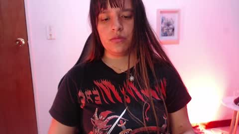 Snapshot of ivvy_bloom chatting on 16, 5, 2026 IVVY online show from 16, 5, 2026