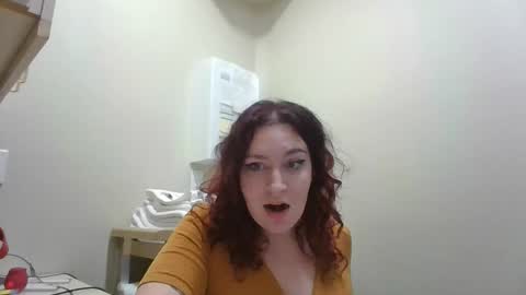 Snapshot of ivy9791 chatting on 21, 12, 2025 ivy online show from 21, 12, 2025